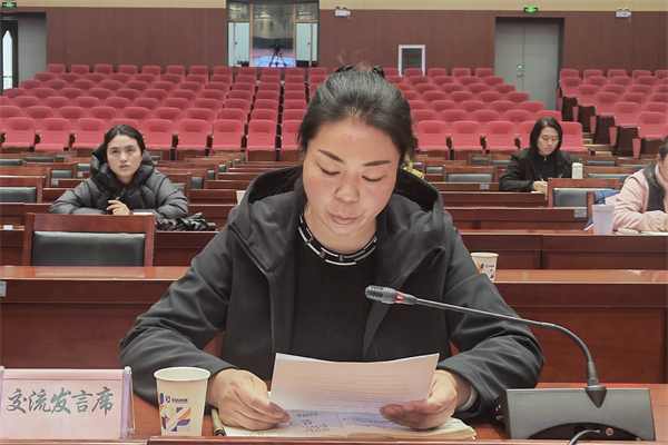 韩晓英.jpg 韩晓英.jpg